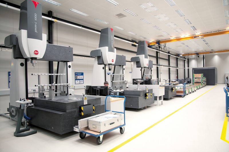 Digital control of the mold processing in laboratory